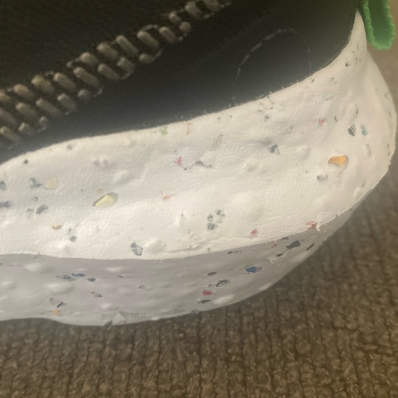 Nike crater impact - Picture 4 of 11